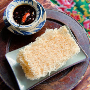 4.2. Bánh Hỏi Chiên Giòn Kho Quẹt