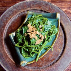 10.1.1. Rau Muống Xào Tỏi