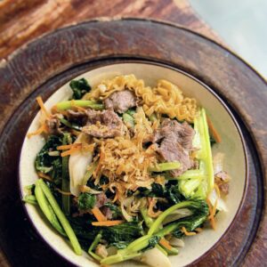 5.1. Mỳ Áp Chảo Xào Với Bò