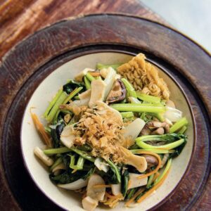 7.3. Mỳ Xào Giòn Rau Củ & Nấm